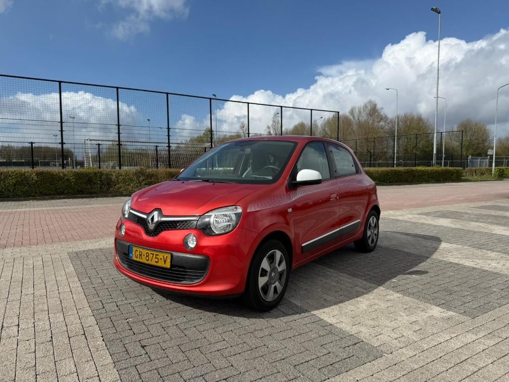 Renault Twingo 1.0 SCe 70pk S&S 2015 Rood, Voorwielaandrijving, 840 kg, 4 stoelen, Origineel Nederlands