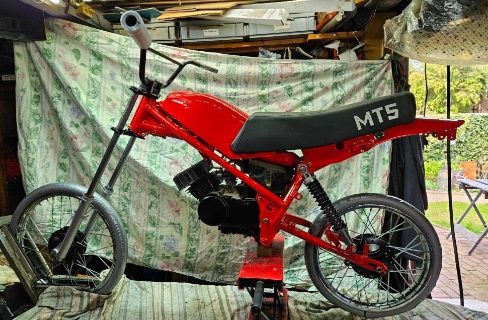 Honda MT5  Gestrand project met geldig kenteken, Fietsen en Brommers, Brommers | Honda, Zo goed als nieuw, MT, Maximaal 45 km/u