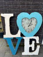 Klok LOVE