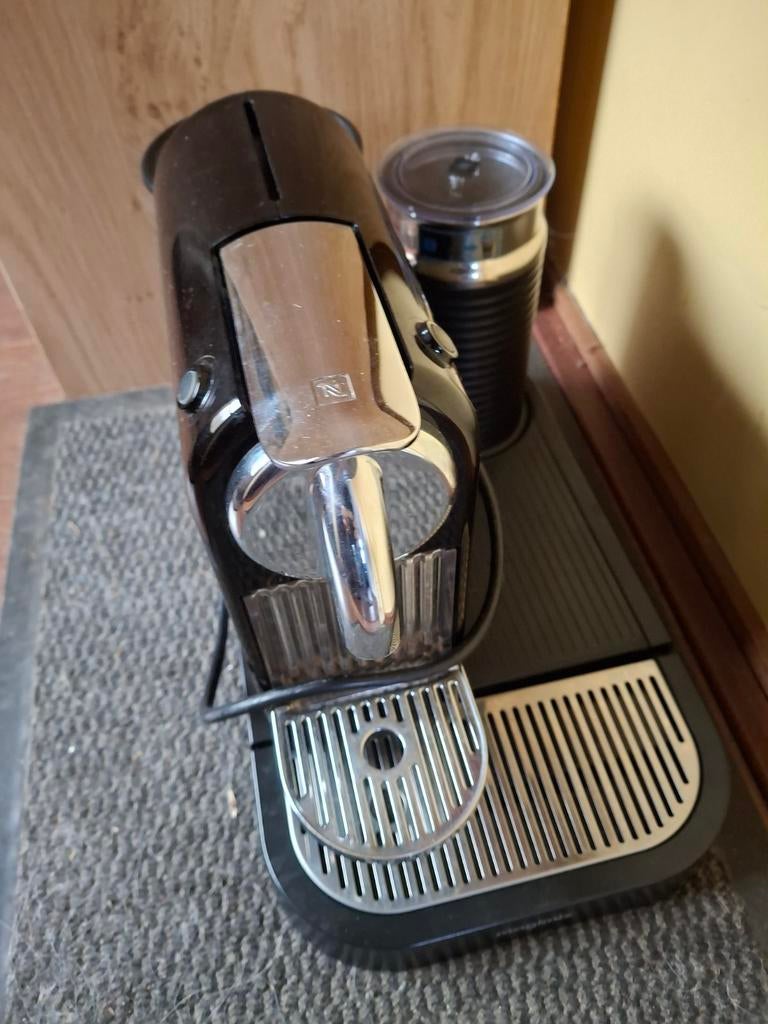 Nespresso koffiemachine magimix, Ophalen, Gebruikt, Koffiemachine
