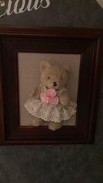 Beer in schilderijlijst, Ophalen of Verzenden, Zo goed als nieuw, Stoffen beer, Overige merken