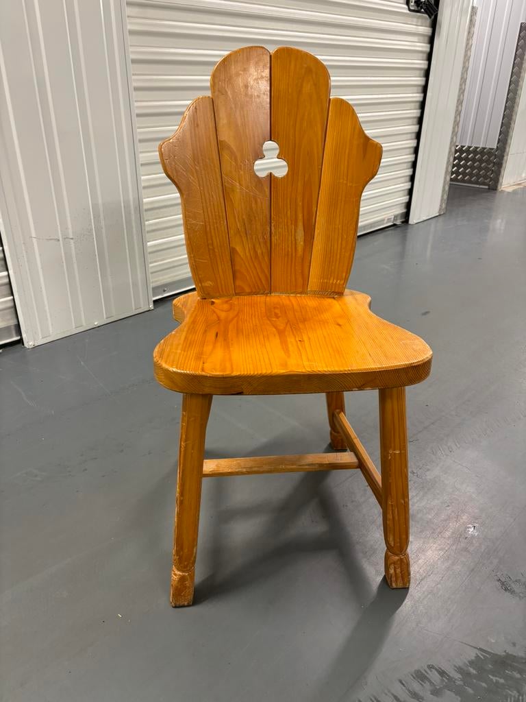 4 stoelen, houten stevige, licht houten eettafelstoelen, Ophalen, Zo goed als nieuw, Bruin, Hout