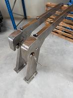 RVS Davits voor boot, 200 kg belasting per stuk, Ophalen, Gebruikt