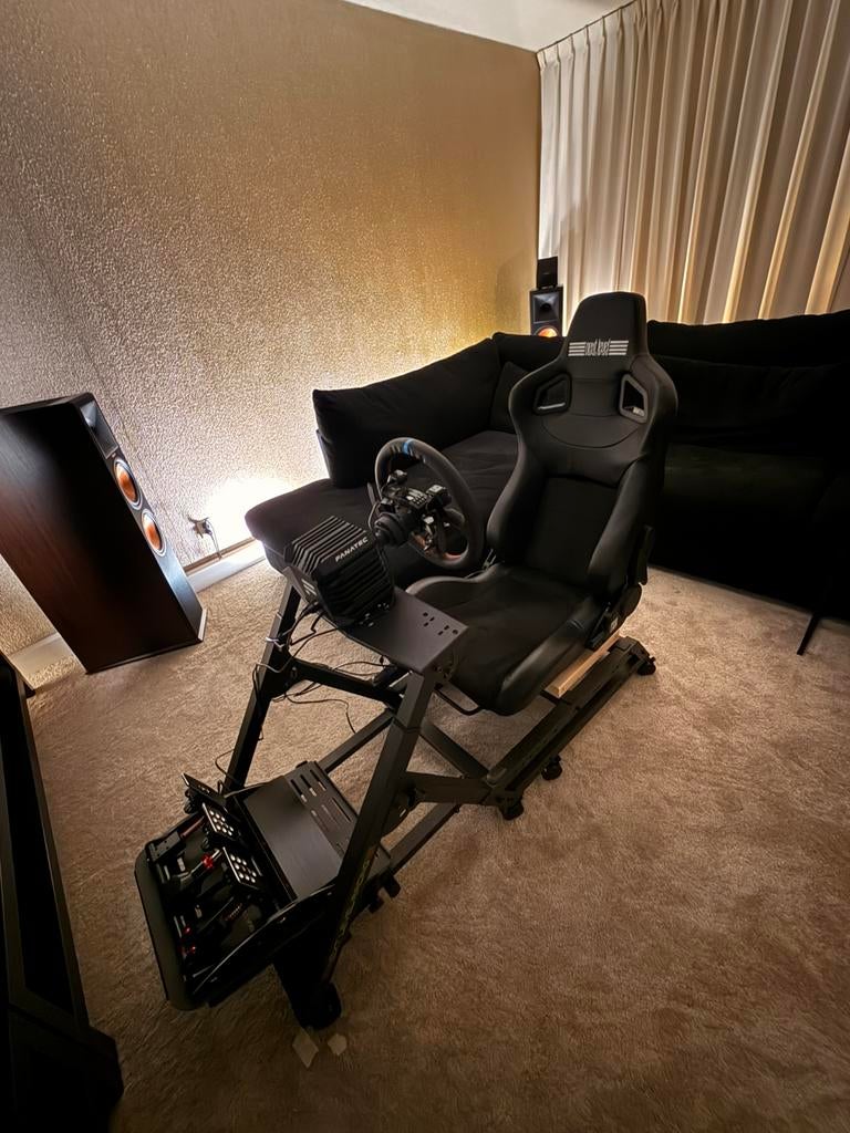 Complete Sim Rig Fanatec CSL DD 8Nm + V3 + Next Level Racing, Ophalen, Zo goed als nieuw, Fanatec