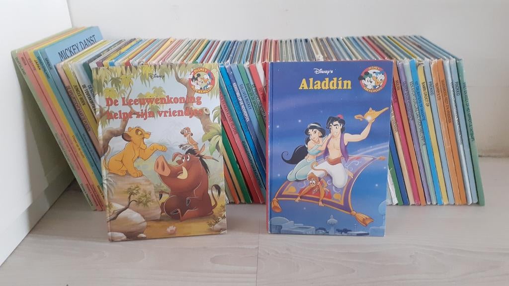 Grote serie Disney boekenclub kinderboeken, Boeken, Ophalen of Verzenden, Zo goed als nieuw, Kind en Jeugd