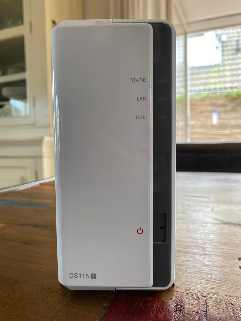 Synology DS115j met 2Tb harde schijf, Computers en Software, NAS, Ophalen of Verzenden, Gebruikt