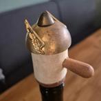 Flessenstop hout metaal ca 7,5cm hoog, Ophalen of Verzenden