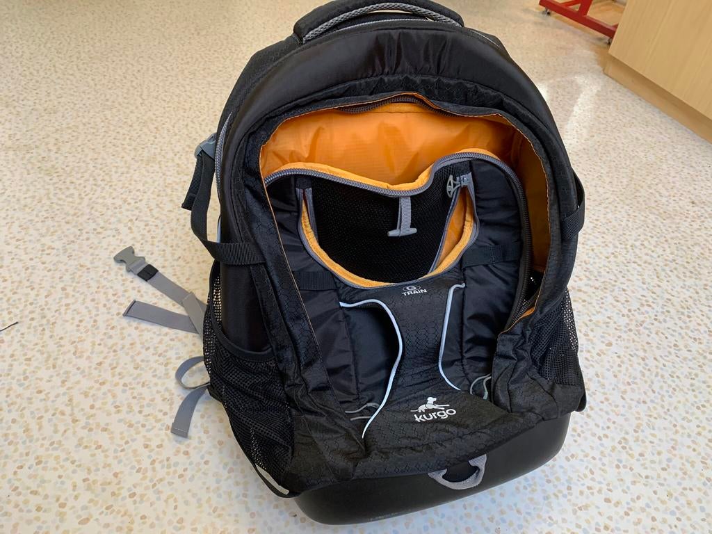 Kurgo Train honden rugzak, Dieren en Toebehoren, Ophalen, Zo goed als nieuw
