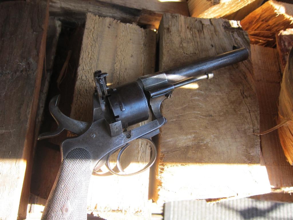 Onklaar antiek penvuur revolver, Ophalen, Landmacht, Overige gebieden, Overige typen