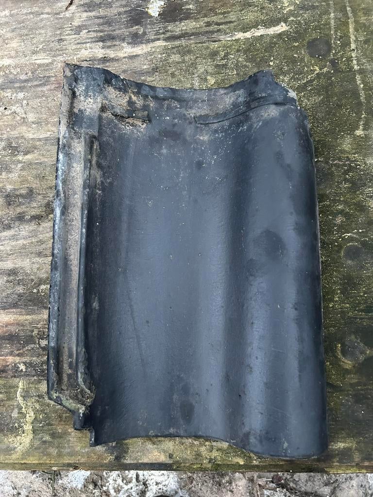 Ovh dakpannen te koop, Ophalen, Steen of Klei, Zwart, Zo goed als nieuw