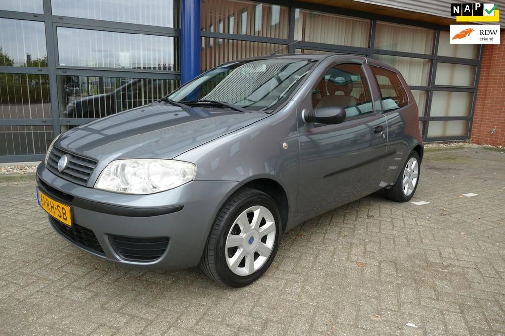 Fiat Punto 1.2 Young Airco Apk 17-04-2027 Stuurbekrachtiging, Voorwielaandrijving, Stof, Gebruikt, 4 cilinders