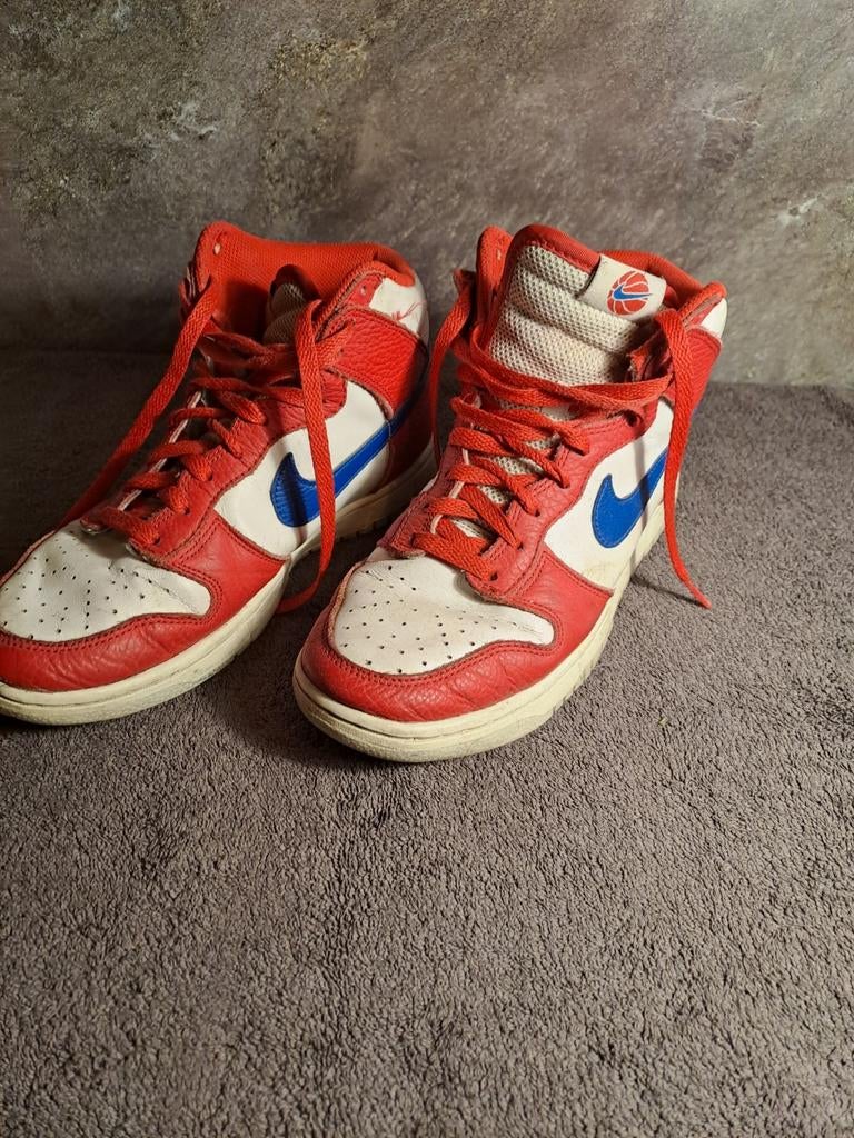 Nike Dunk High Red White Blue Maat 40, Nike, Ophalen of Verzenden, Sneakers of Gympen, Gedragen