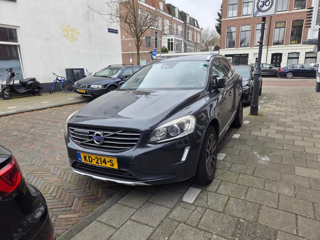 Volvo XC60 2.0 D4 Geartronic 8 Automaat Grijs standkachel, 4 cilinders, 1634 kg, Leder, Bruin