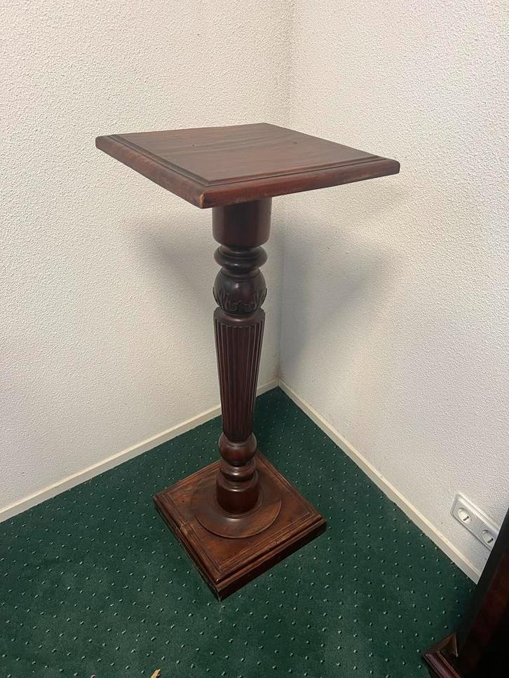 Klassieke Houten Piedestal met Gedraaide Zuil, Antiek en Kunst, Antiek | Woonaccessoires, Ophalen
