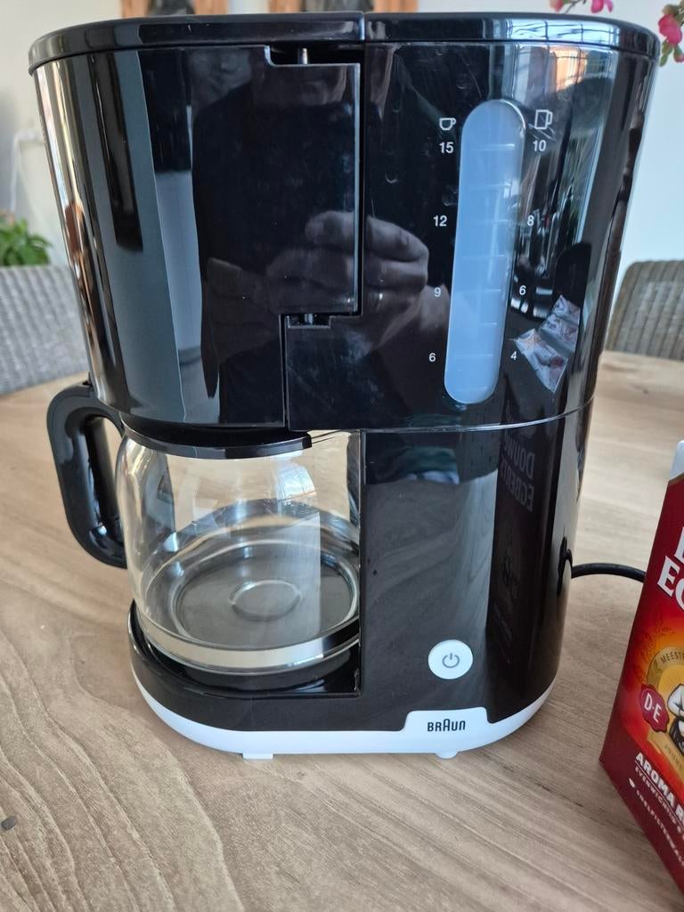 Koffiezetapparaat, 10 kopjes of meer, Ophalen, Zo goed als nieuw, Koffiemachine