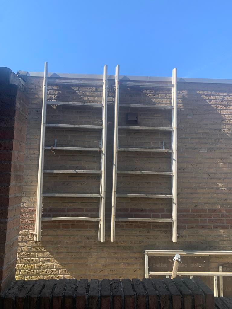 Schilders steigeronderdeel - Aluminium ladders, Doe-het-zelf en Verbouw, Steigers, Ophalen, Gebruikt, Overige typen, 2 tot 5 meter