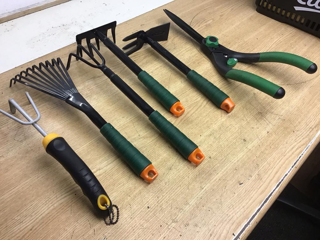 Tuingereedschap, Ophalen of Verzenden, Zo goed als nieuw