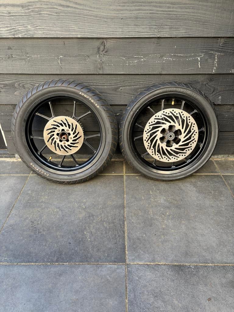 Derbi/Aprilia 15mm as wielen, Ophalen, Gebruikt, Overige typen