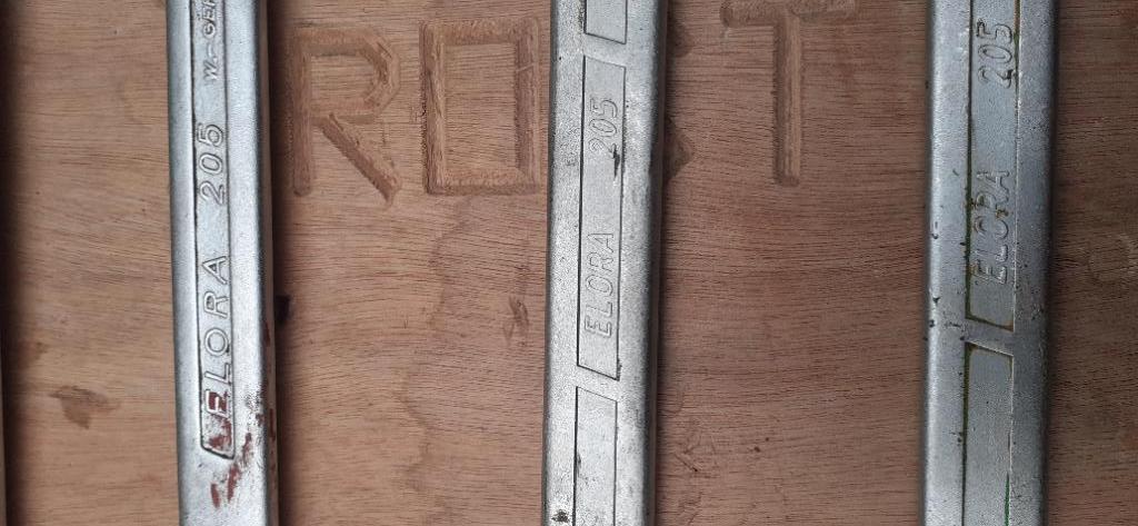 Steekringsleutels, Ophalen, Gebruikt