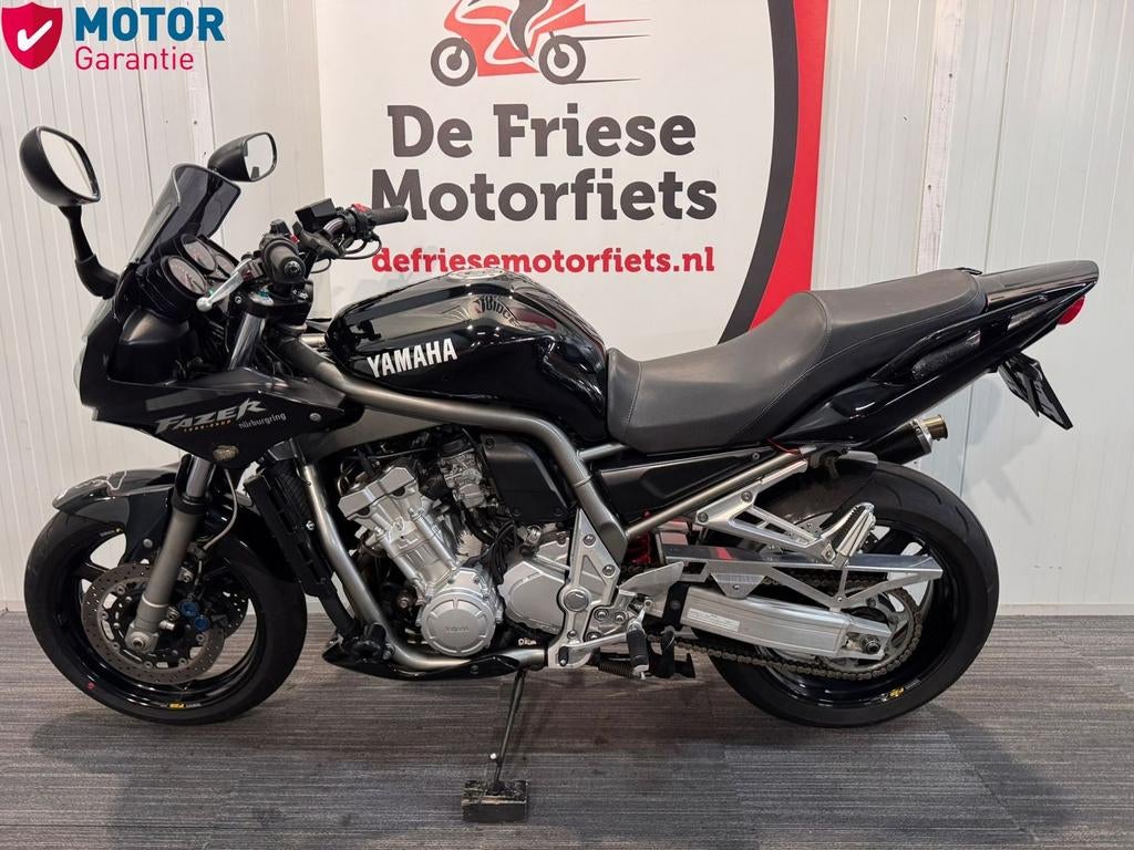 YAMAHA FZS 1000 FAZER (bj 2002), Motoren, 4 cilinders, Motorrijbewijs A, Bedrijf, Onbekend