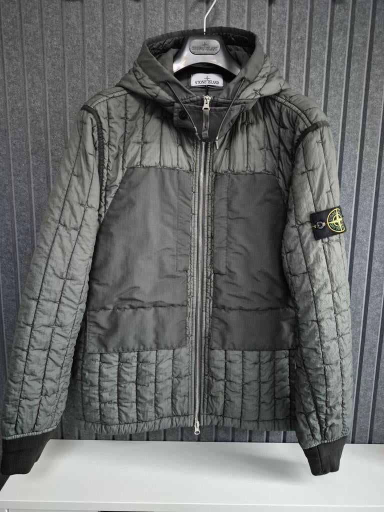 Stone Island Quilted Nylon Stella with Primaloft-TC (medium), Maat 48/50 (M), Nieuw, Ophalen of Verzenden, Stone Island