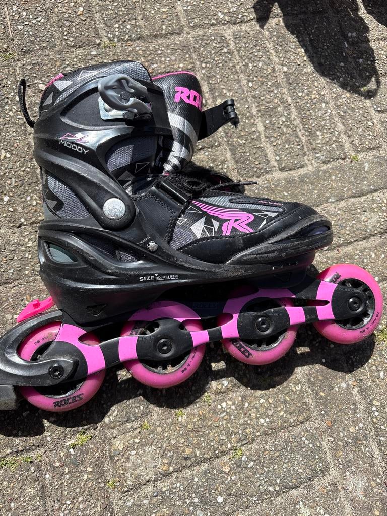 Roces Verstelbare Skeelers Maat 36-40 Zwart/Roze, Sport en Fitness, Ophalen, Kinderen, Roces, Inline skates 4 wielen