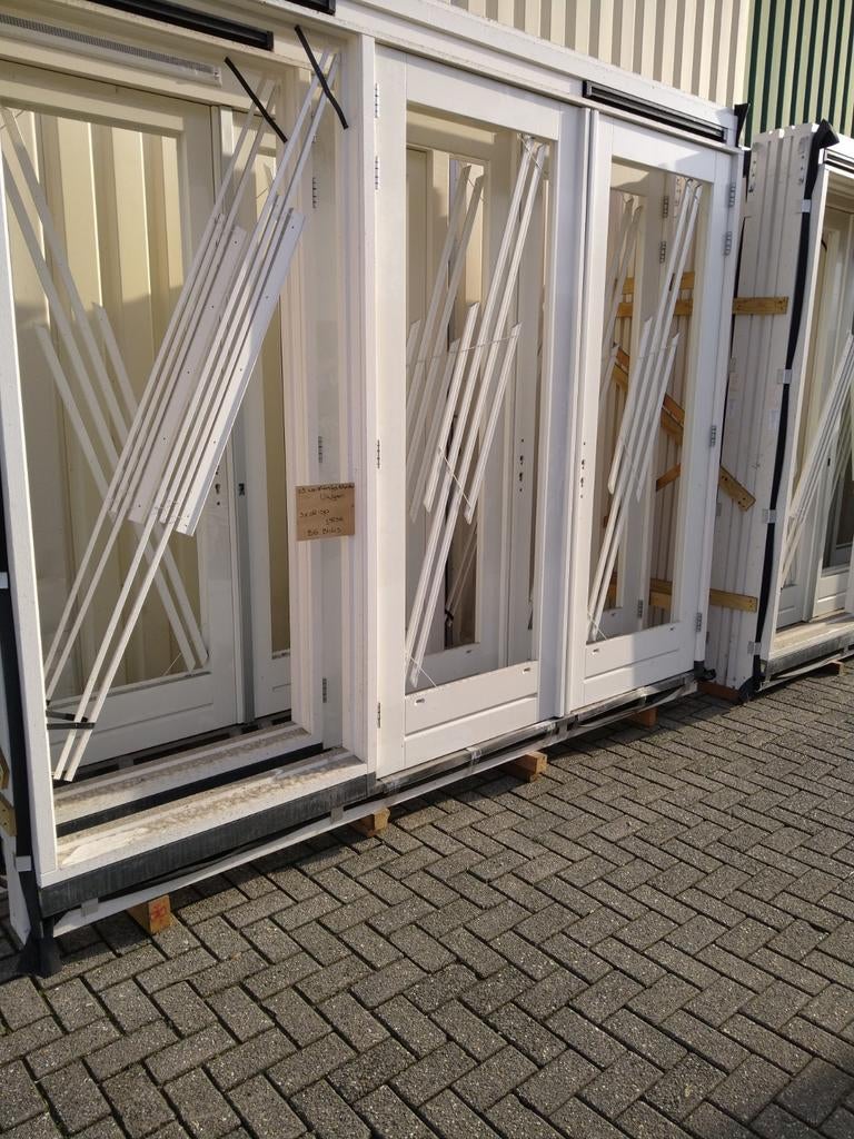 Hardhout kozijn met dubbele tuindeuren en zijlicht, Nieuw, Ophalen of Verzenden, Buitendeur, Hout