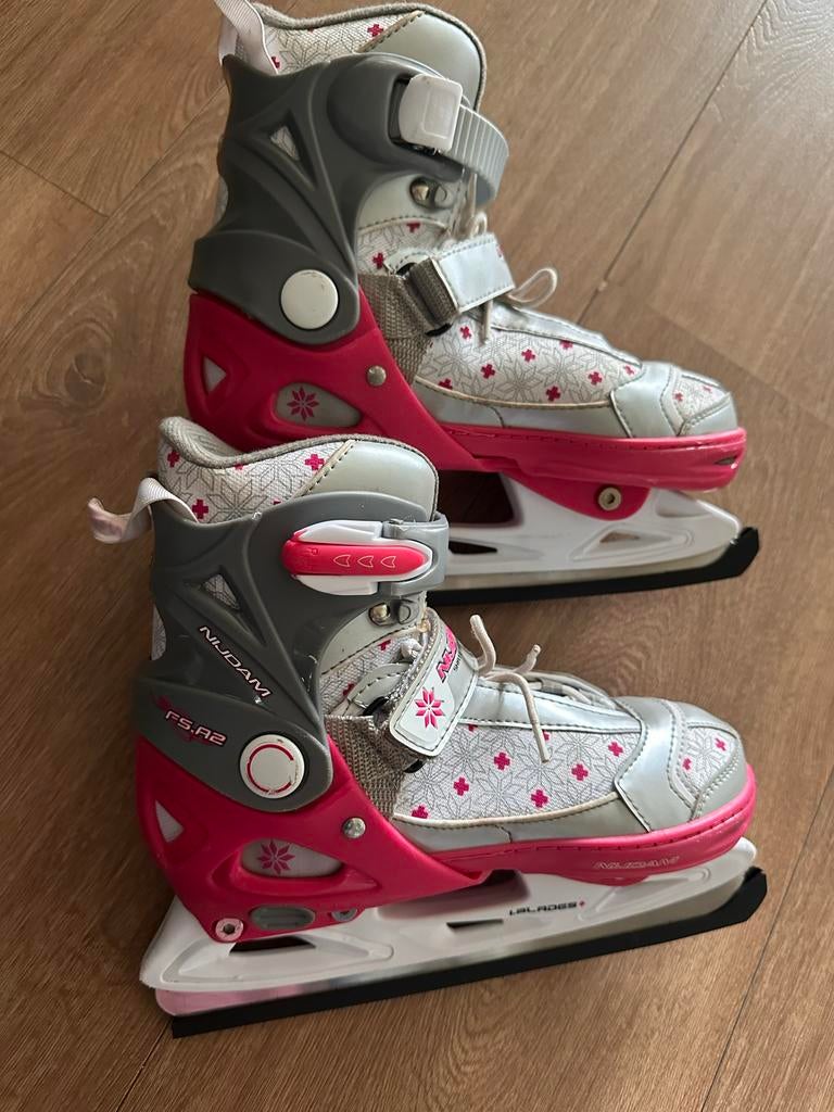 Nijdam verstelbare kunstschaatsen, Sport en Fitness, Schaatsen, Ophalen of Verzenden, Zo goed als nieuw, Kunstschaatsen, Nijdam