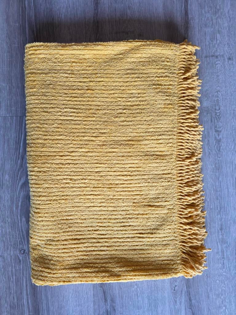 Vintage gele chenille sprei beddengoed, Ophalen of Verzenden, Huis en Inrichting