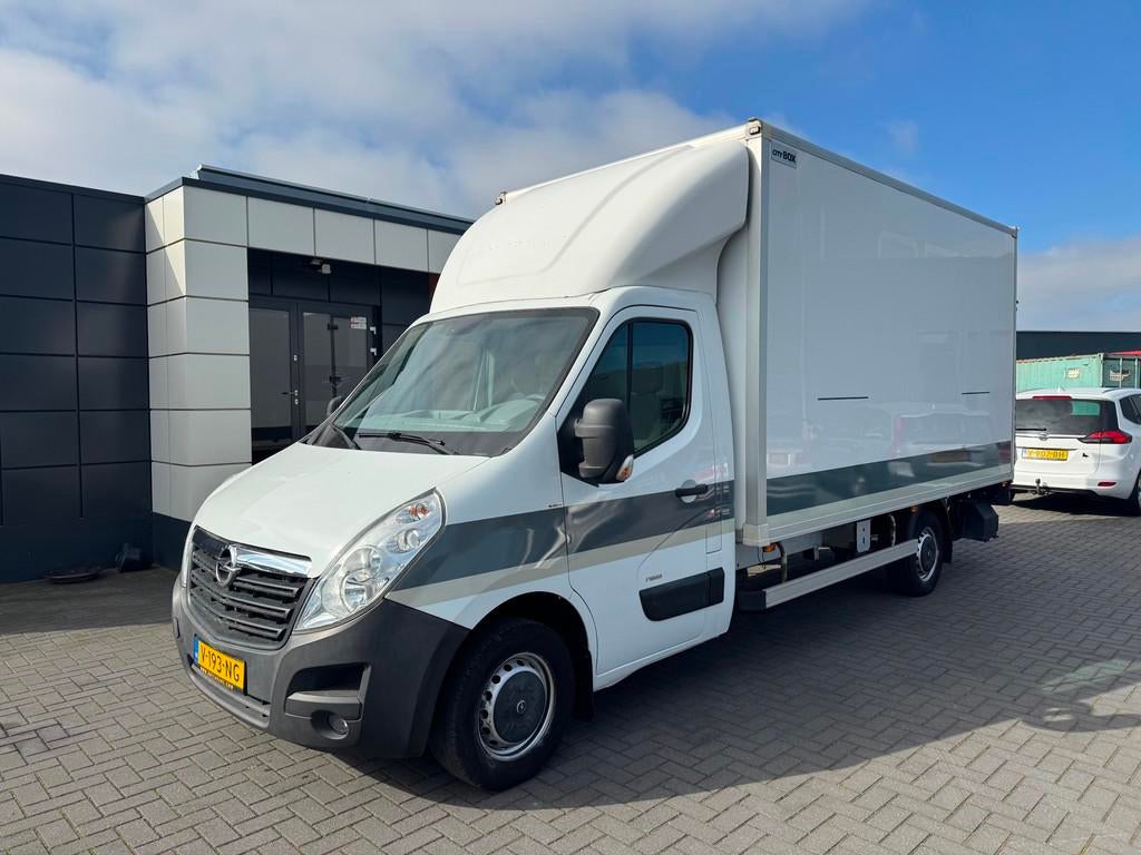 Opel Movano 2.3 CDTI 150 pk Bakwagen laadklep 2018, Voorwielaandrijving, Gebruikt, Euro 6, 2299 cc