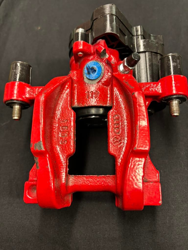 Golf7 GTI remklauw links achter gereviseerd, Ophalen of Verzenden, Gereviseerd, Volkswagen