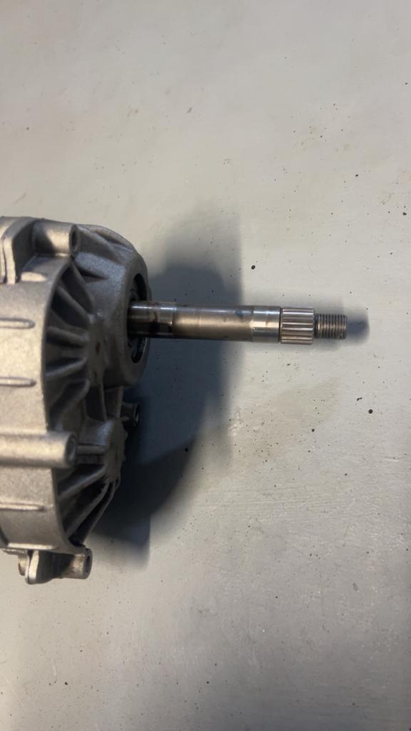 Piaggio 180 vertanding, Motoren, Ophalen