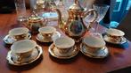 Antiek Porseleinen Theeservies met Gouden Afwerking, Antiek en Kunst, Antiek | Servies compleet, Ophalen of Verzenden