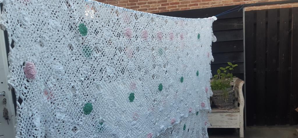 een juweel(tje) deze met de hand gehaakte katoenen sprei, Ophalen of Verzenden, Zo goed als nieuw