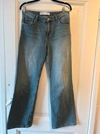 Bershka spijkerbroek maat 34, Ophalen of Verzenden, Gedragen, Blauw, W27 (confectie 34) of kleiner