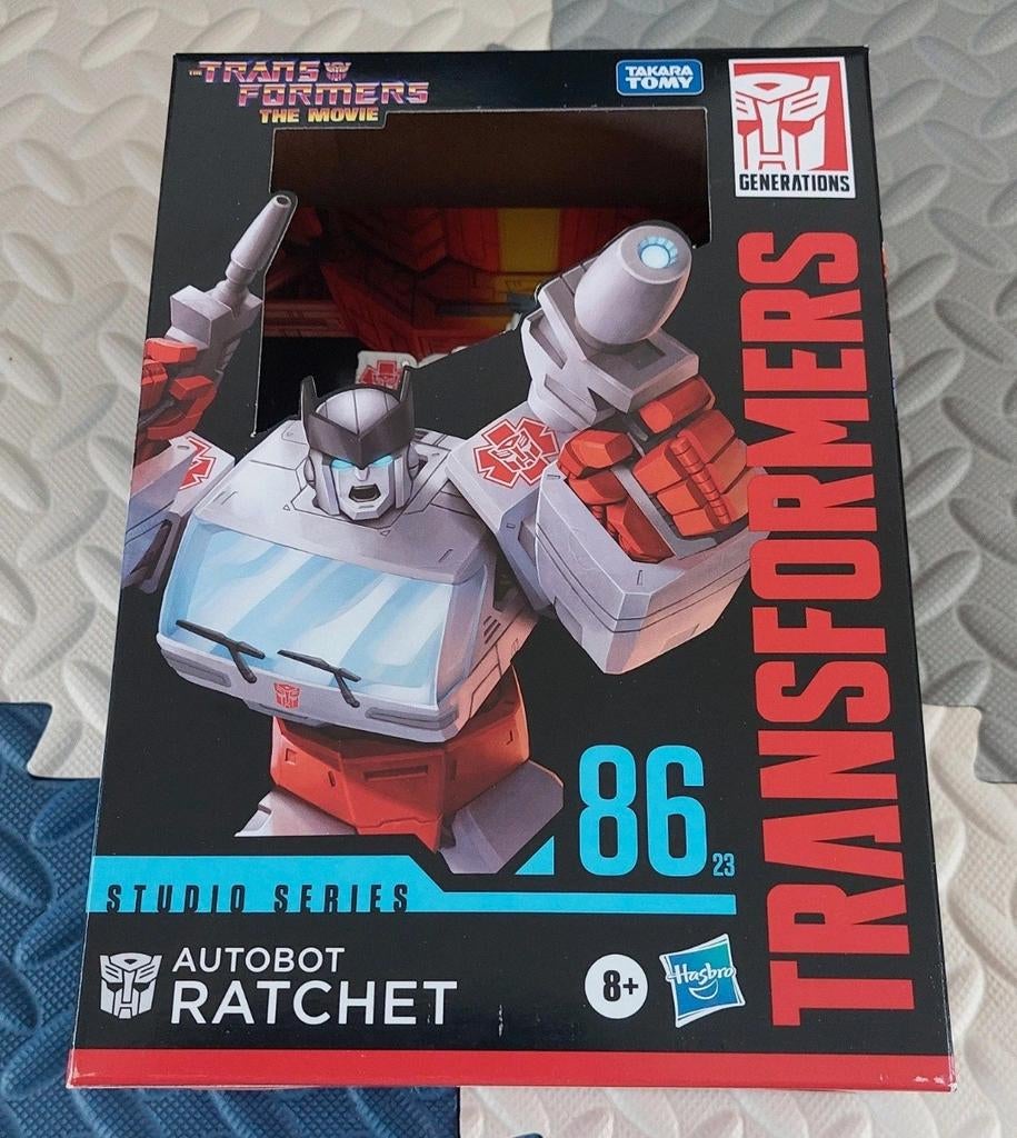 Transformers studio series 86 Autobot Ratchet, Verzamelen, Transformers, Overige generaties, Ophalen, Nieuw, Autobots