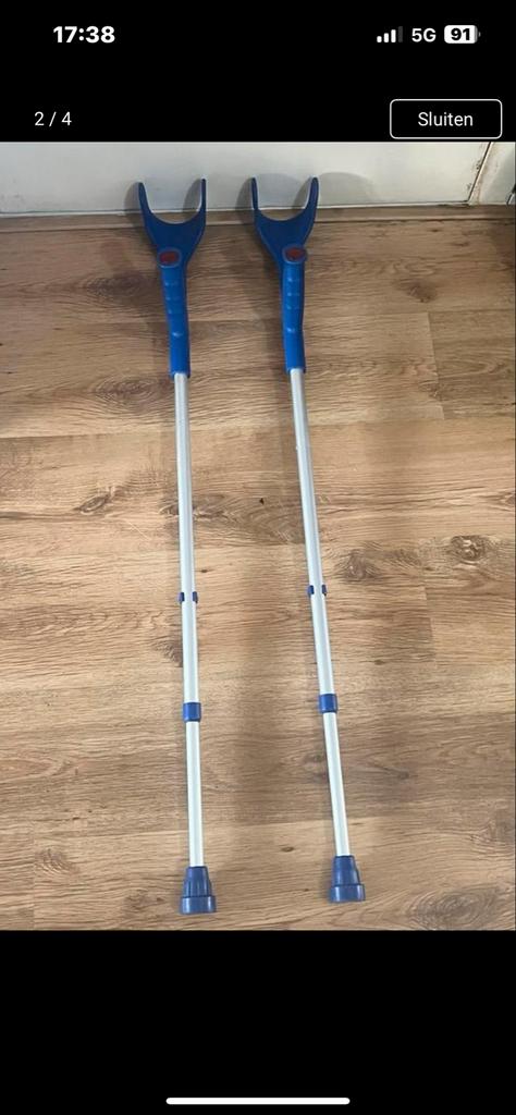 Loopkruken verstelbaar hoogte, Diversen, Loopkrukken, Ophalen of Verzenden, In hoogte verstelbaar, Zo goed als nieuw