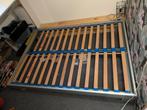 Bedframe 140x200 cm met lattenbodems (gratis af te halen), Ophalen, Gebruikt, Tweepersoons, 140 cm
