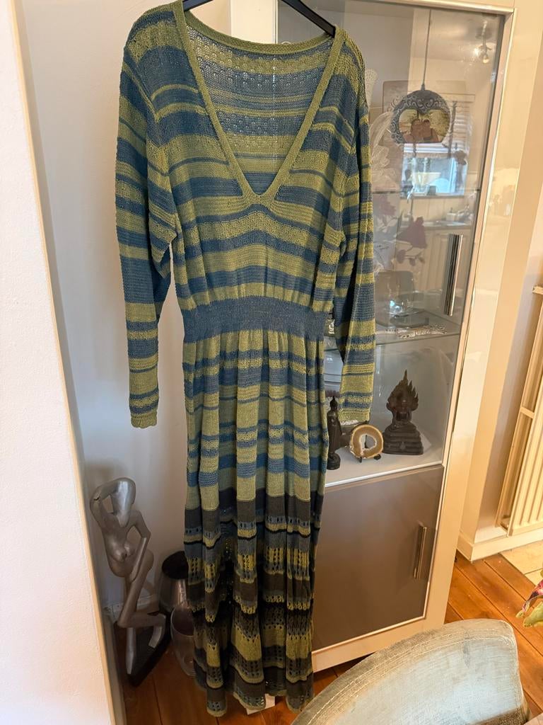 Gebreide jurk met V-hals en strepen Shein maat 48/50, Kleding | Dames, Grote Maten, Ophalen of Verzenden, Zo goed als nieuw, Groen