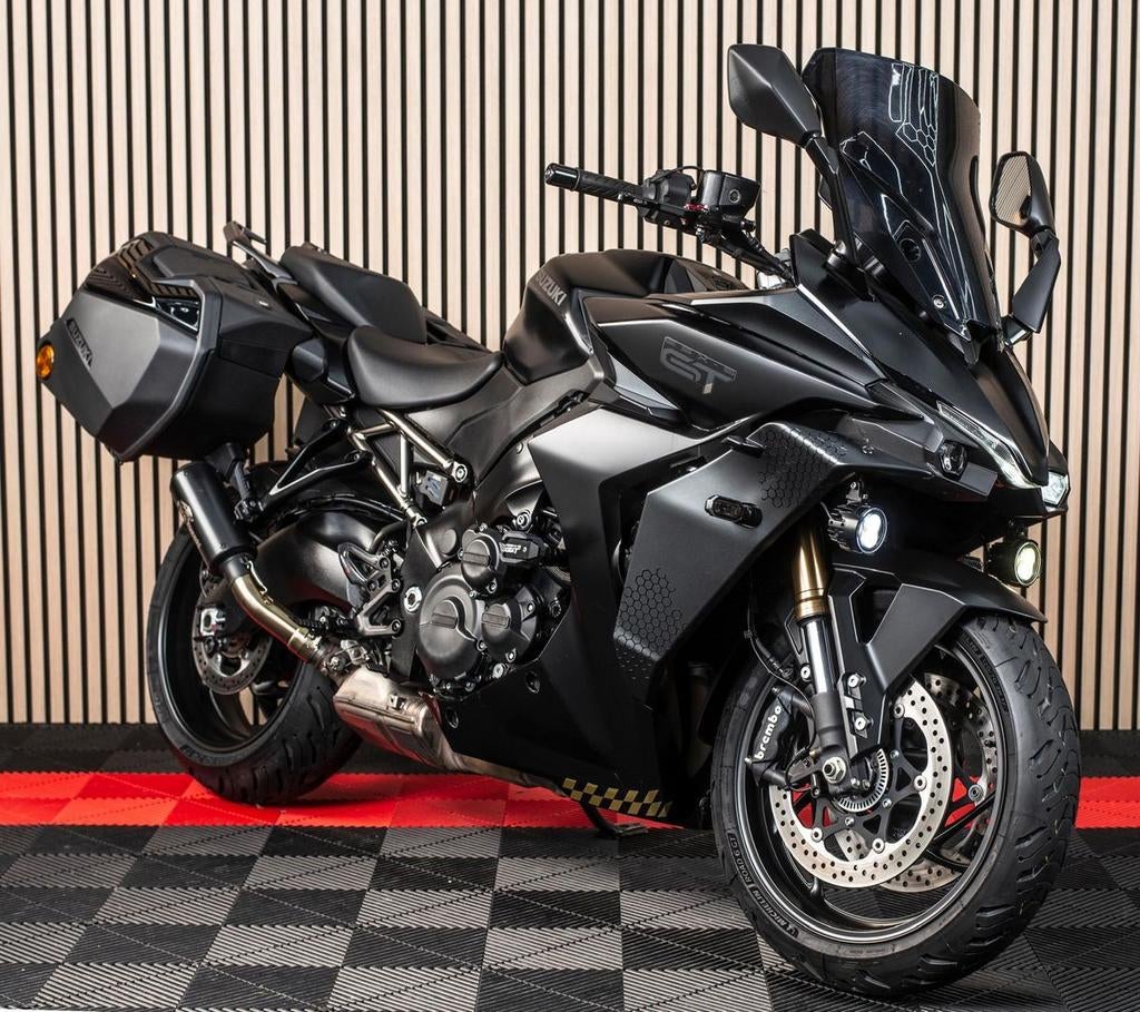 SUZUKI GSX-S 1000 GT (bj 2024), SUZUKI, 4 cilinders, Bedrijf, Onbekend