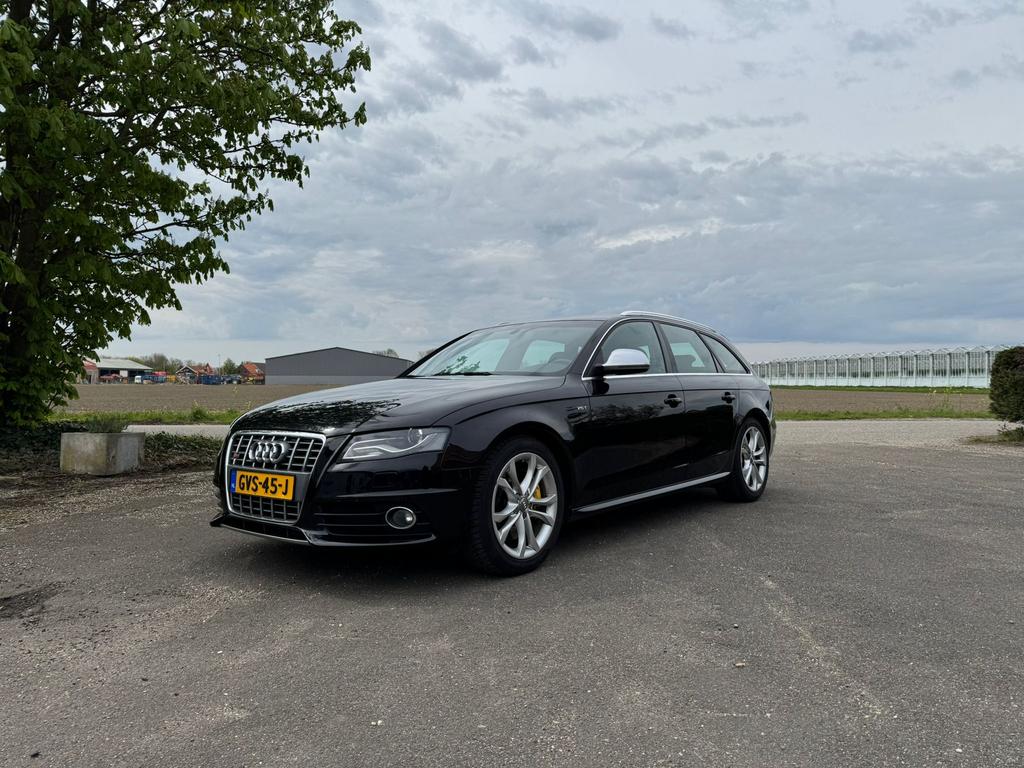 Audi A4 S4 3.0 Tfsi Quattro 333pk 2009 Zwart 117k kilometer, Zwart, 2995 cc, 334 pk, A4