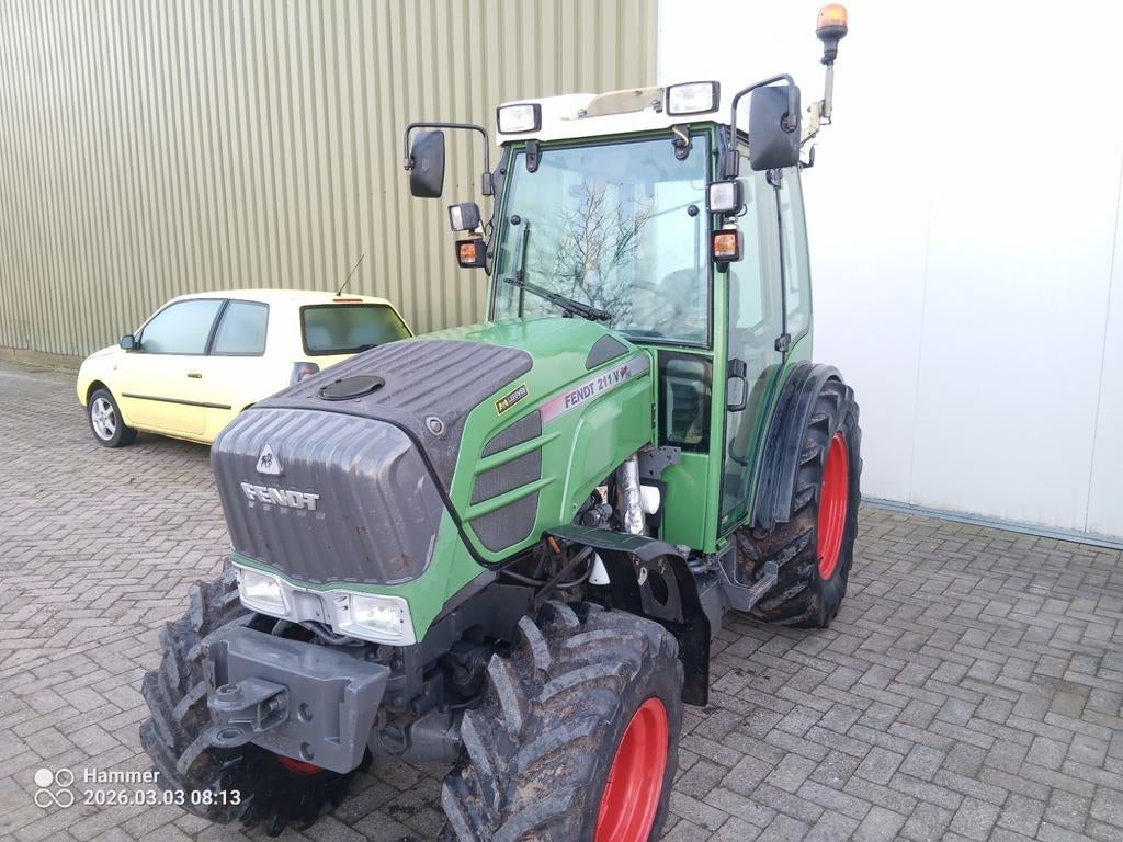 Fendt 211V Vario smalspoor, Zakelijke goederen, Agrarisch | Tractoren, Ophalen of Verzenden, Gebruikt, 80 tot 120 Pk, Fendt