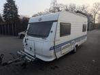 Hobby de luxe easy 450 UF – nette en complete caravan Vaka, Autobedrijf Neplenbroek, Info@autobedrijfneplenbroek.nl, Goorseweg 33
7478BB  DIEPENHEIM, NL