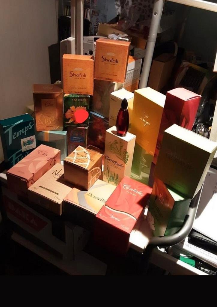 GROTE FLESSEN ORIGINELE  YVES ROCHER  ERG ZELDZAAM!!!!, Verzamelen, Parfumverzamelingen, Ophalen of Verzenden, Zo goed als nieuw
