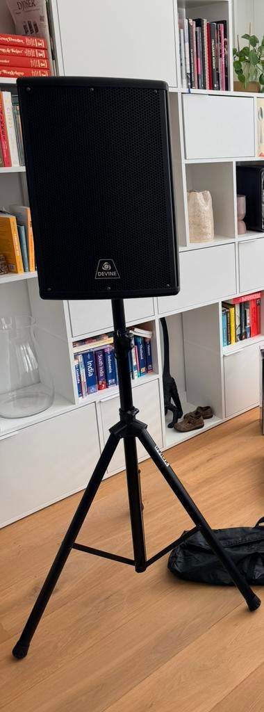 2x Devine Axeo 12 Passieve speakers met statieven, Ophalen, Zo goed als nieuw, Audio
