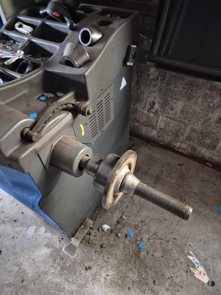 beissbarth mt 857 dt wielbalancer, Auto diversen, Ophalen