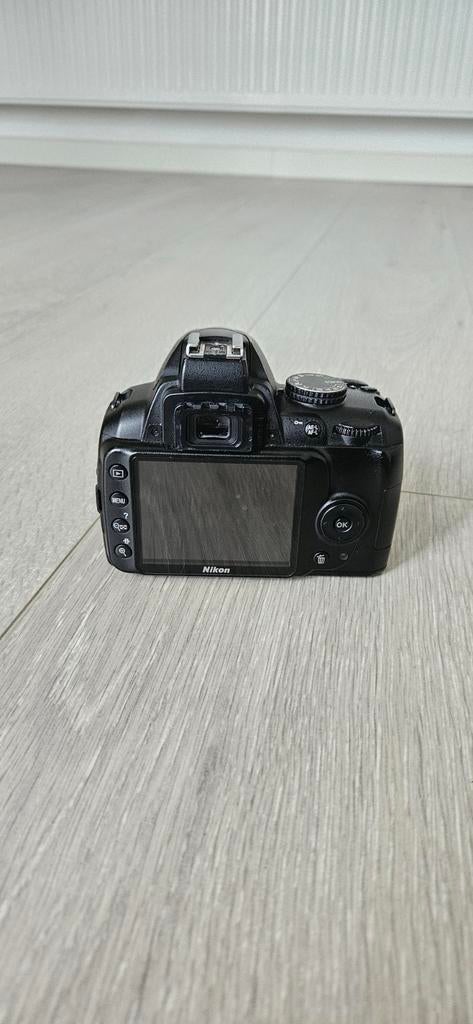 Nikon D3000 body - Digitale spiegelreflexcamera, Gebruikt, Spiegelreflex, Ophalen of Verzenden, Nikon