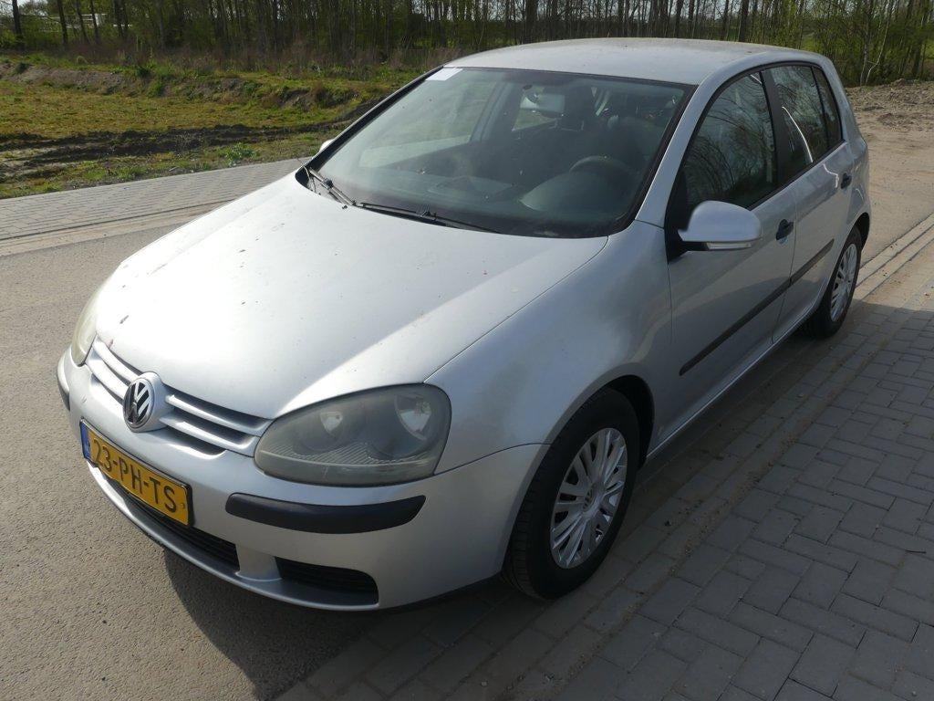 Volkswagen Golf 1.6 FSI Trend - Automaat - EXPORT, Gebruikt, 4 cilinders, 116 pk, 1200 kg