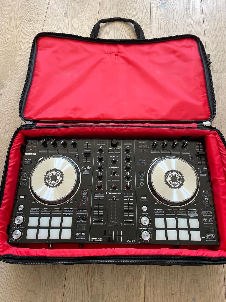 Pioneer DDJ-SR controller • incl. Serato DJ Pro + Magma tas, Ophalen of Verzenden, Zo goed als nieuw, Dj-set, Pioneer