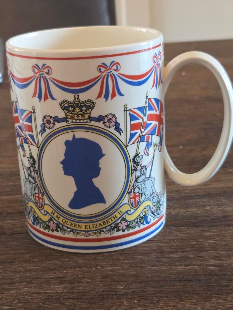 Silver Jubilee Tankard Mok 1977 - Koningin Elizabeth II, Verzamelen, Ophalen of Verzenden, Servies